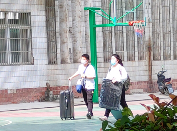 图片2.png 图片2.png