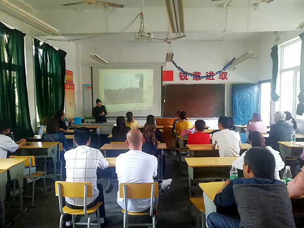 班主任_副本.jpg 班主任_副本.jpg